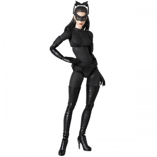 MAFEX SELINA KYLE