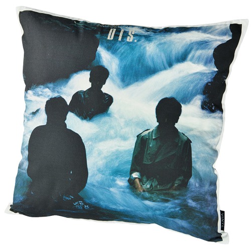 VINYL “THE ROOSTERS” CUSHION DIS.《2017年12月発売予定》